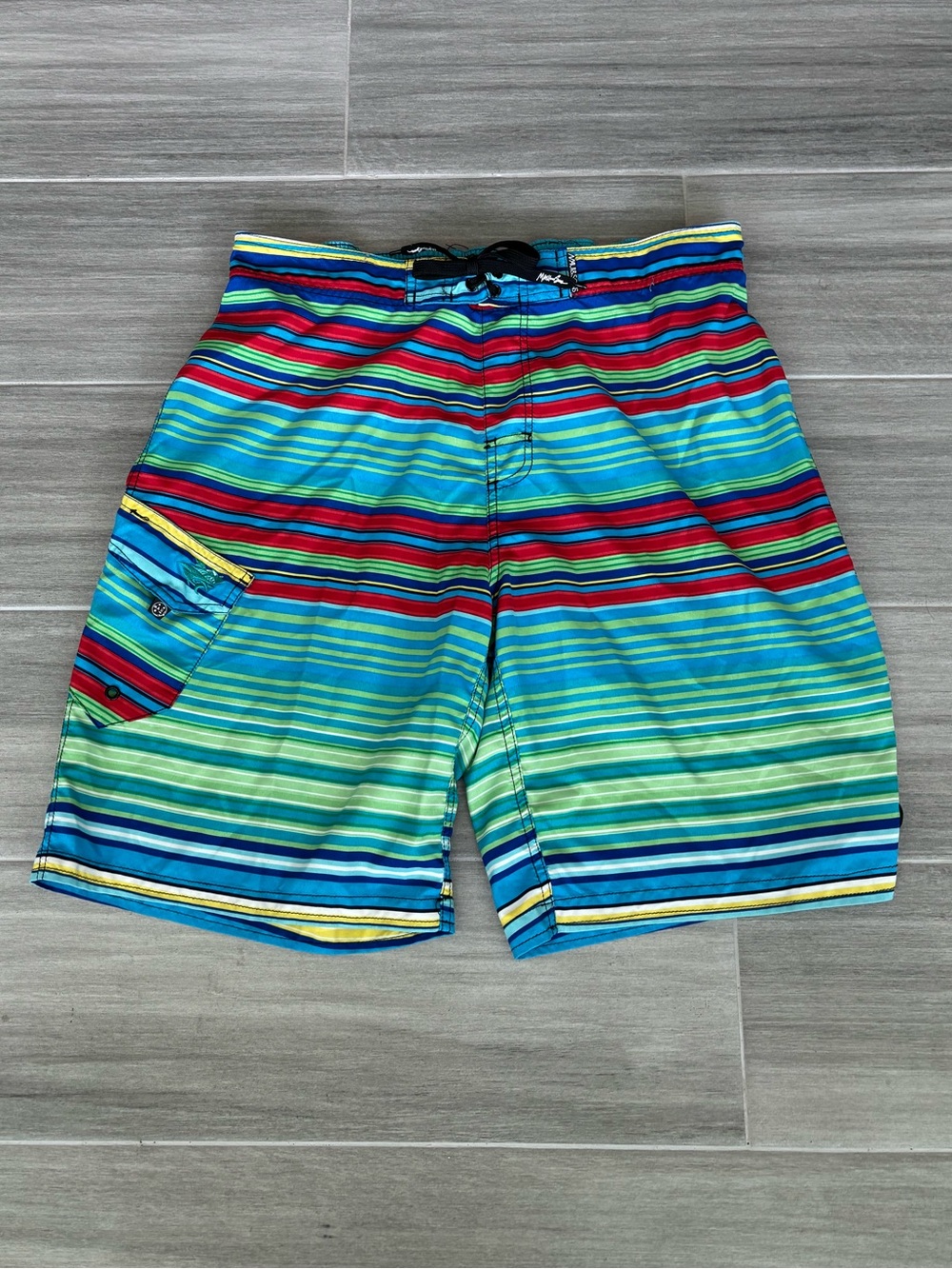 MAUI & SONS Striped Swim Board Shorts Men’s 38W Blue Green Red Pocket Quick Dry